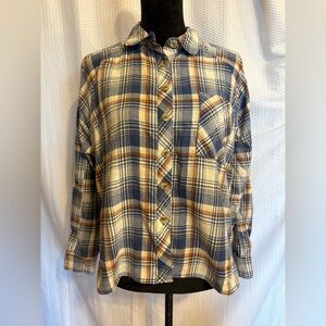 Pink Rose blue beige plaid flannel long sleeve button down shirt size small